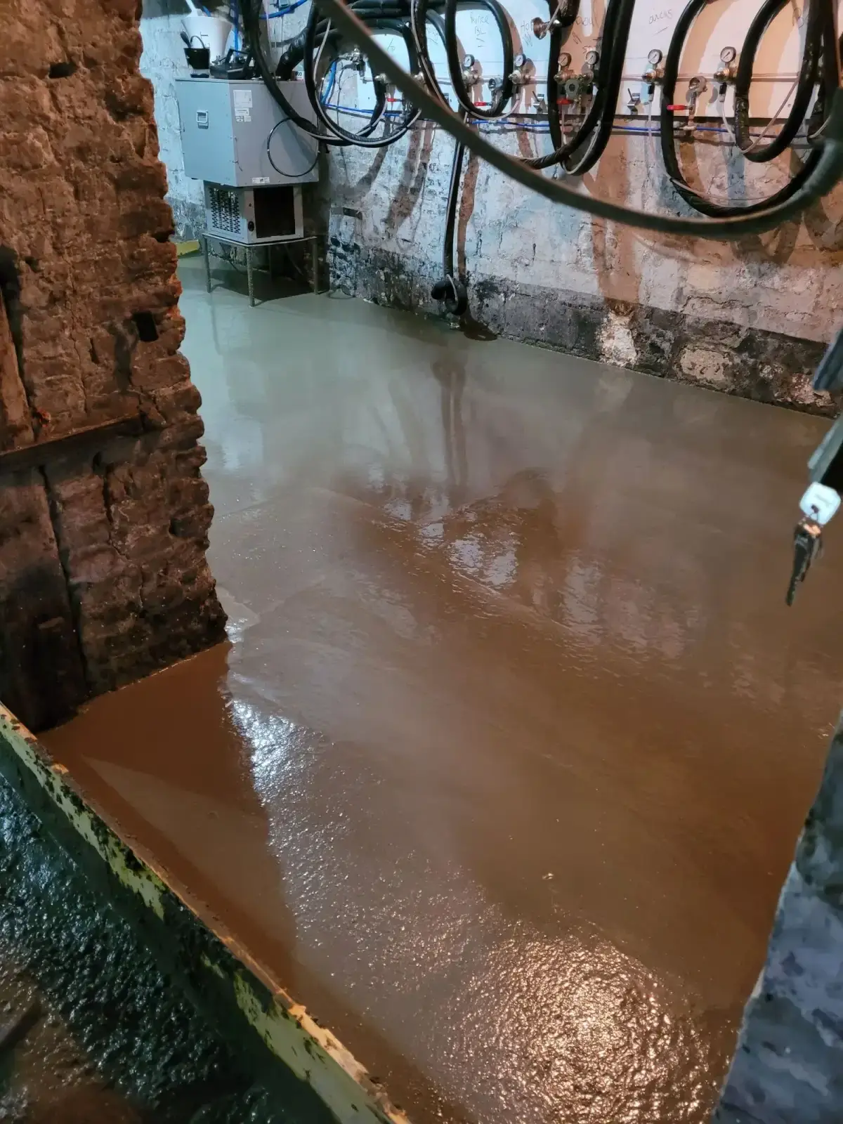 Dalle Béton Caves Le Badaboom